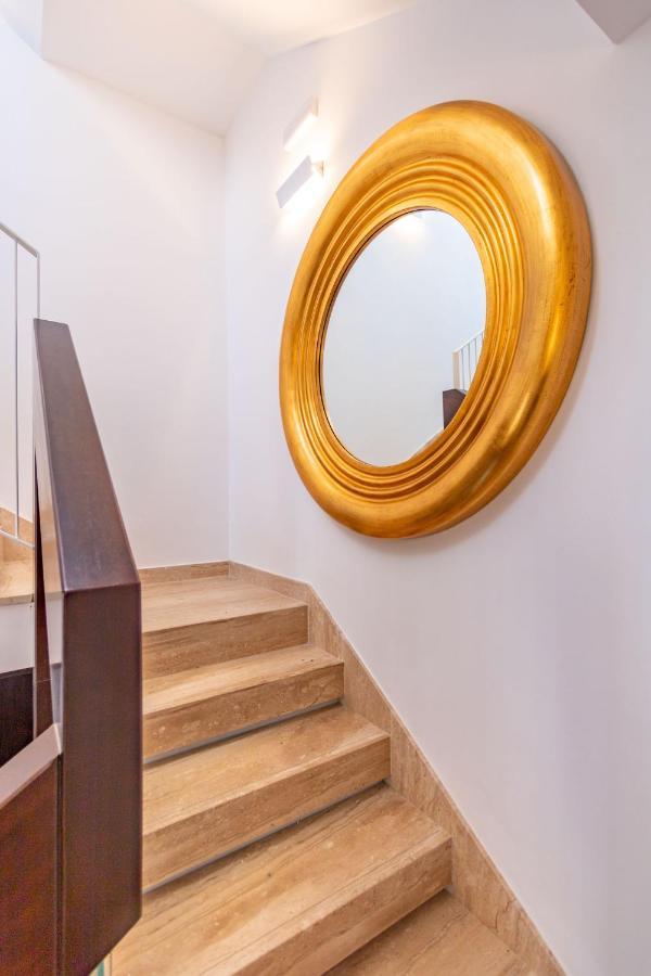 Harinas Central Apartments By Valcambre Sevilla Exterior foto